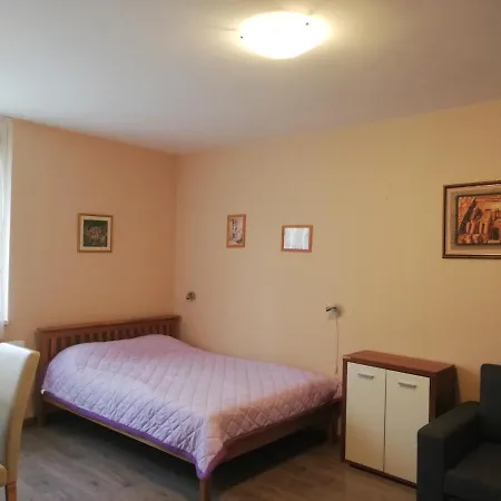 Delux Apartman Apartment Keszthely